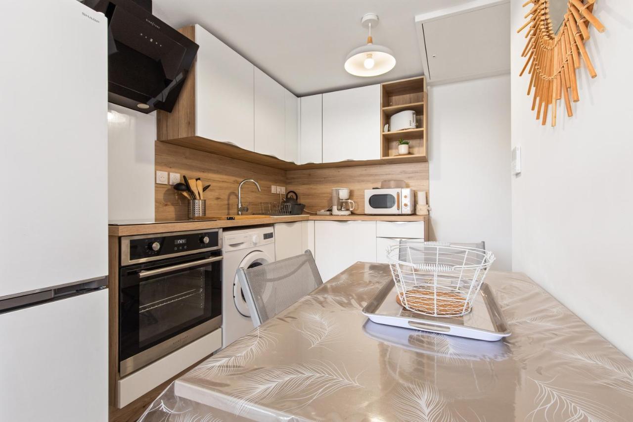 Le Corinthe - Appt Classe 3 Etoiles Et Climatise Marseillan  Exterior photo